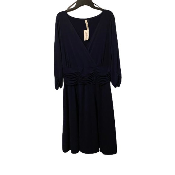 NWT NY Collection Plus Ruched Cocktail Dress - Picture 6 of 9